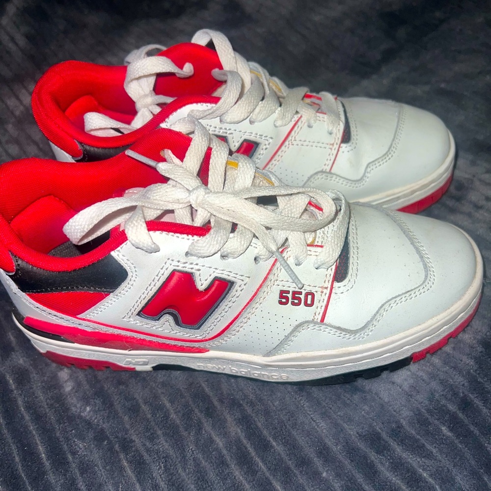 New Balance 550 white/red/ black